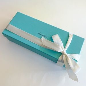 Iconic Blue Tiffany’s EMPTY Box - Perfect for Holiday / Christmas Giftbox